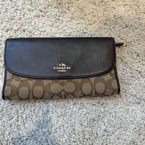 Coach wallet